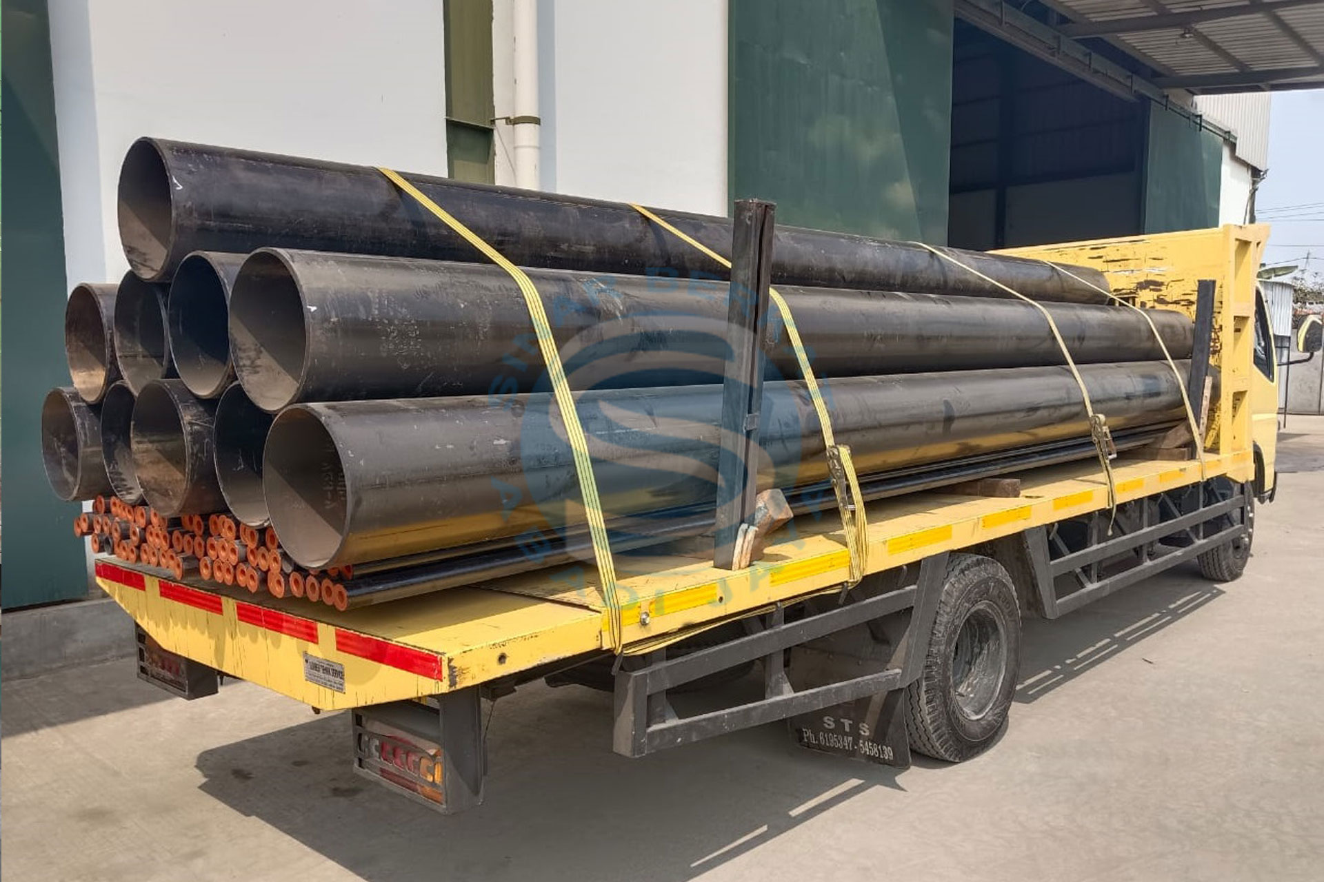 pengiriman_7_pipa_seamless